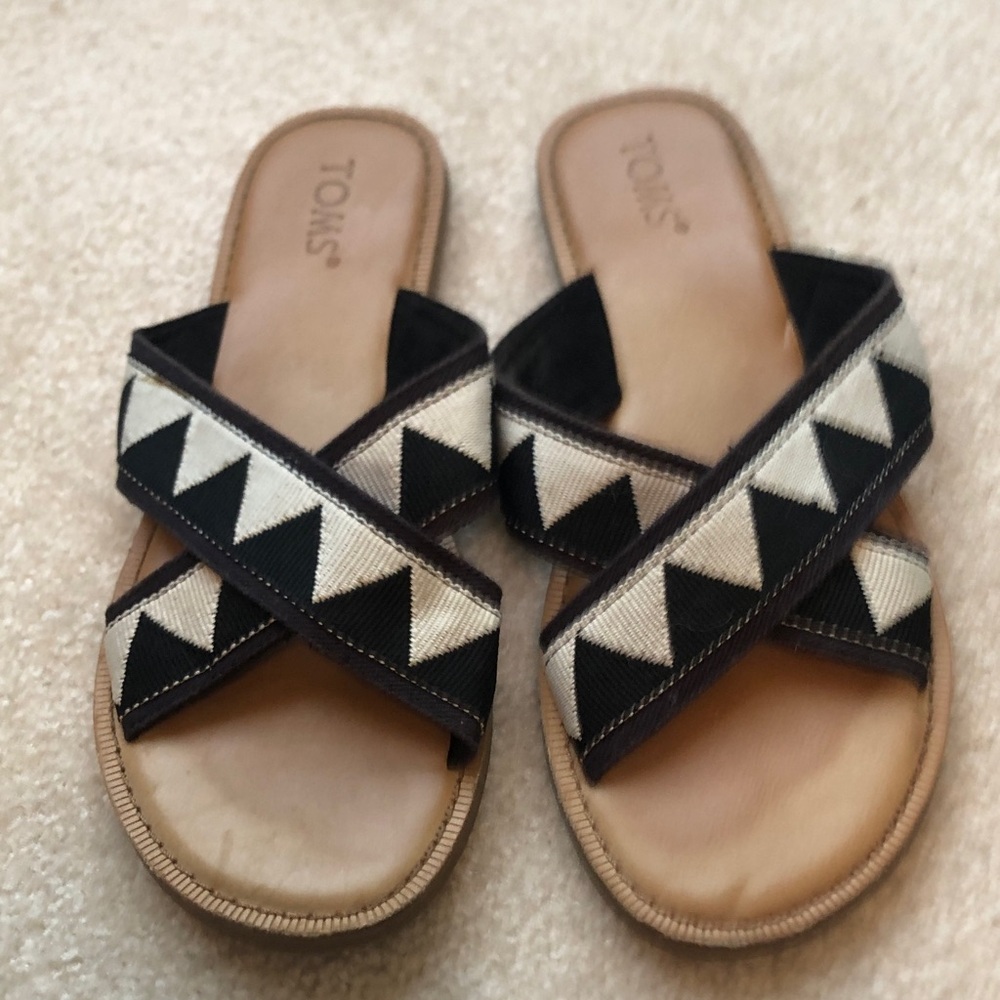 Toms slides